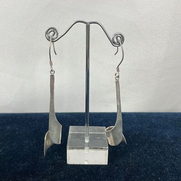 925 Silver Swirls Dangle Earrings